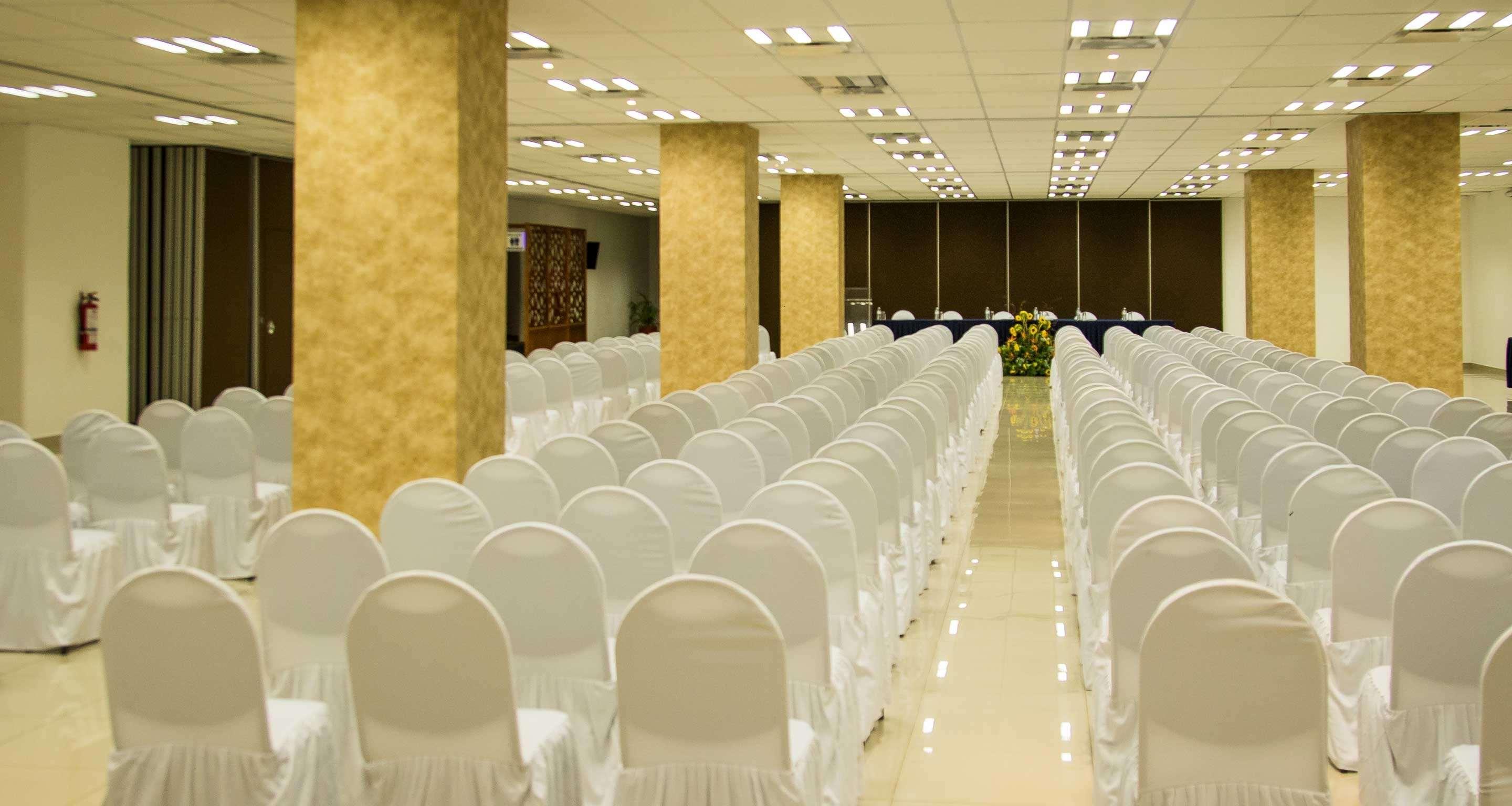 Grand Cantalagua Hotel Morelia, BW Signature Collection Exterior foto The main conference hall